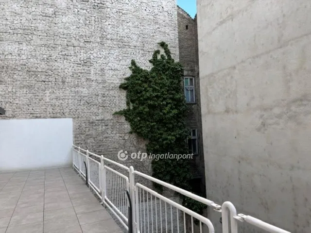 Eladó lakás Budapest VI. kerület 79 nm