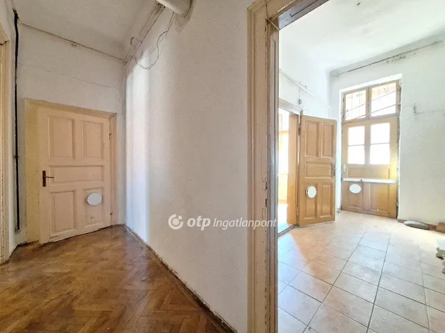 Eladó lakás Budapest IX. kerület 140 nm