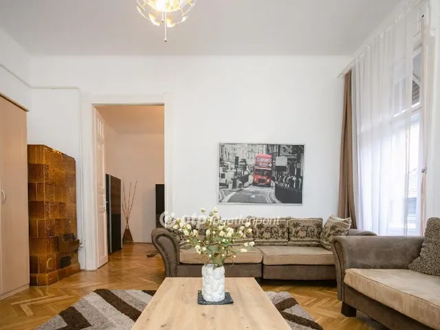 Eladó lakás Budapest VIII. kerület, Corvin negyed 100 nm