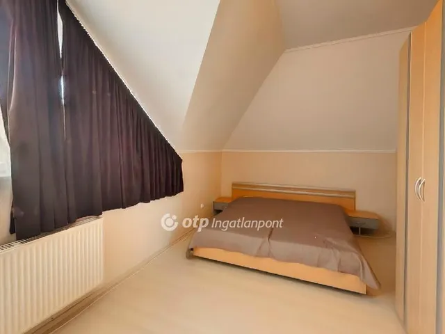 Eladó ház Budapest XVIII. kerület 295 nm