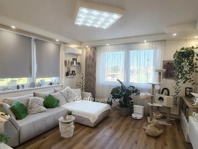 Eladó lakás Budapest XVIII. kerület, Gloriett-telep 45 nm