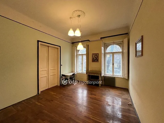 Eladó lakás Budapest VI. kerület 86 nm