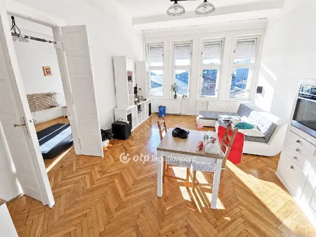 Eladó lakás Budapest VII. kerület 76 nm