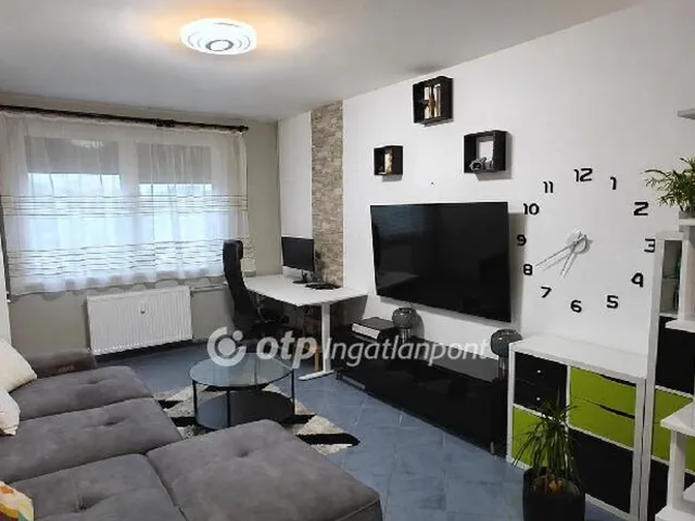 Eladó lakás Budapest IV. kerület, Káposztásmegyer 63 nm