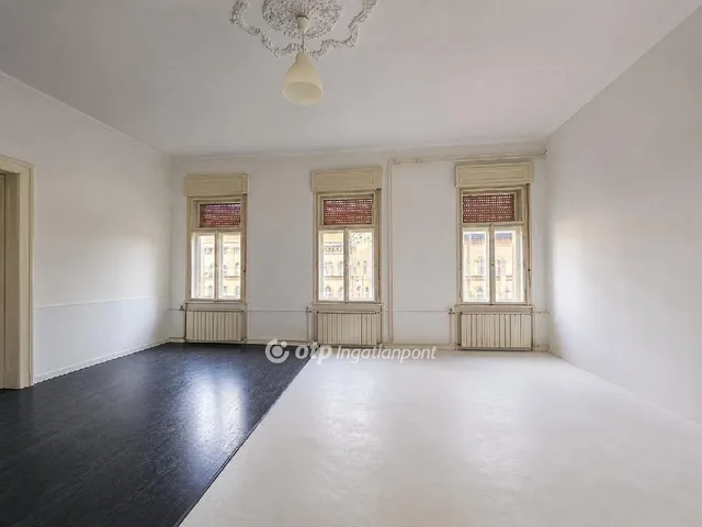 Eladó lakás Budapest VIII. kerület, Palotanegyed 138 nm