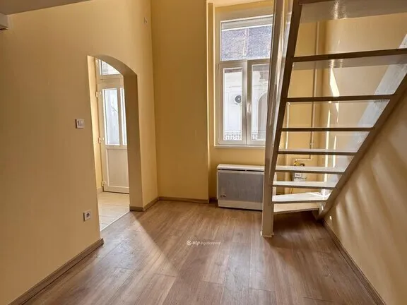 Eladó lakás Budapest VIII. kerület 30 nm