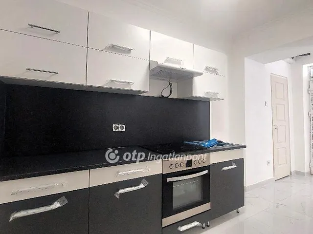 Eladó lakás Budapest X. kerület, Óhegy 39 nm