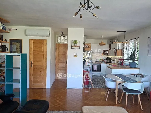 Eladó lakás Budapest II. kerület, Zöldmál 78 nm