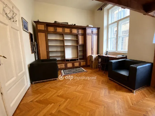 Eladó lakás Budapest VIII. kerület 33 nm
