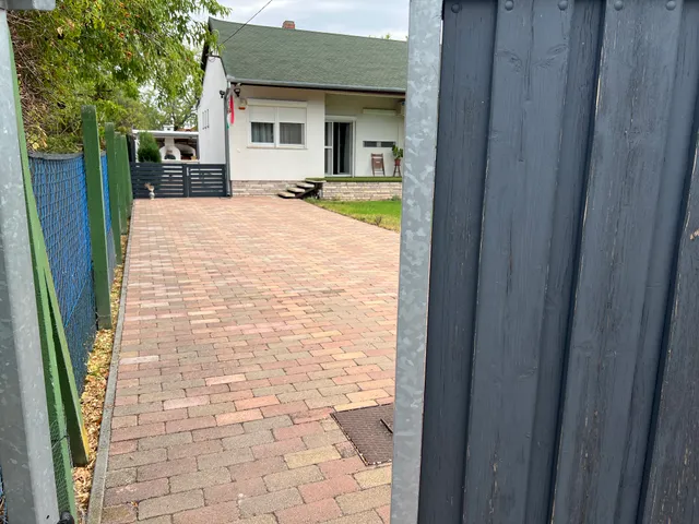 Eladó nyaraló Csopak 71 nm