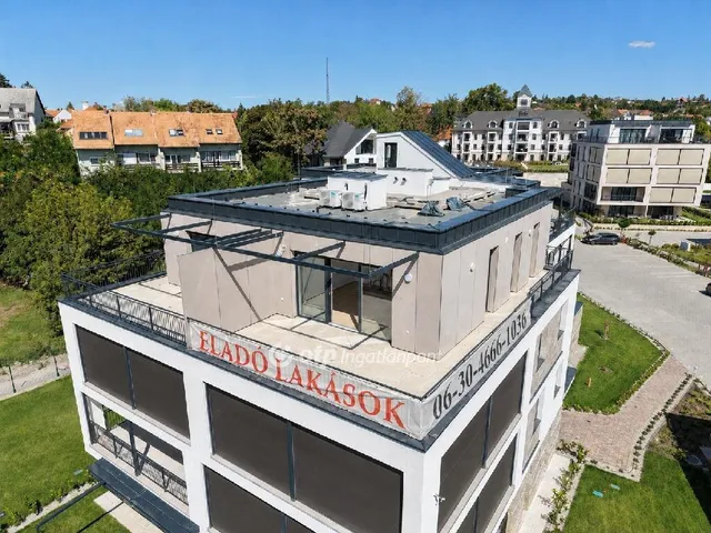 Eladó lakás Balatonkenese 53 nm