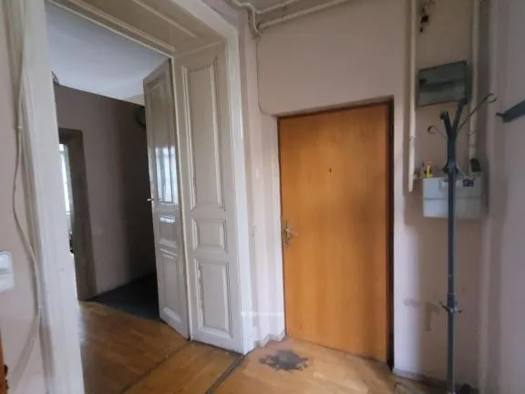 Eladó lakás Budapest VI. kerület, Nagykörúton belüli terület 121 nm