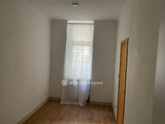 Eladó lakás Budapest VI. kerület 113 nm
