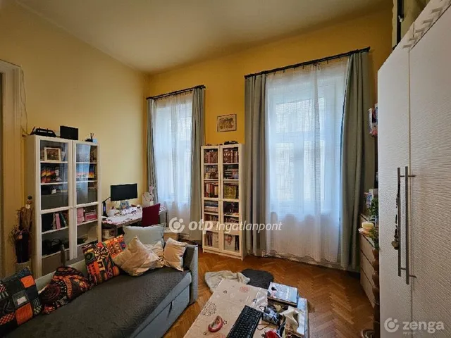 Eladó lakás Budapest VI. kerület 71 nm