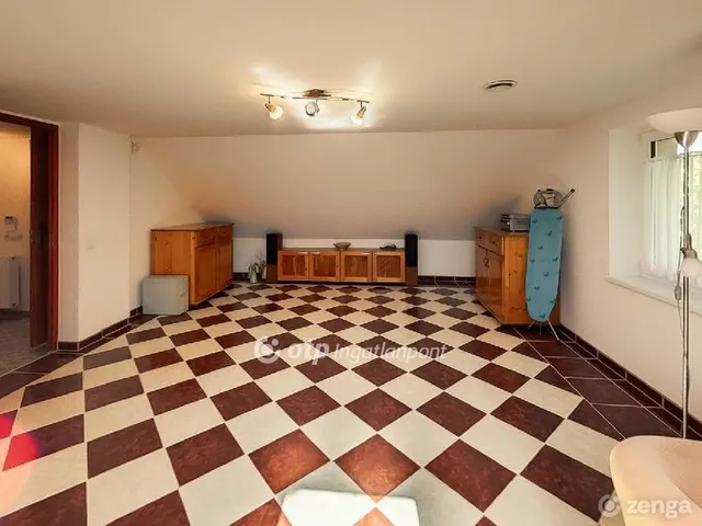 Eladó ház Páty 185 nm