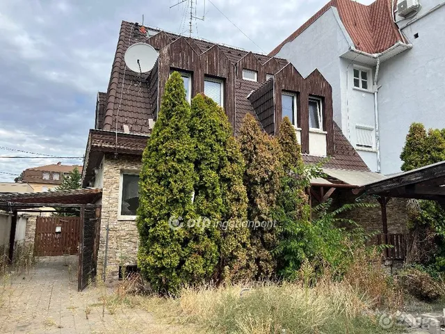 Eladó ház Budapest XIV. kerület, Alsórákos 308 nm
