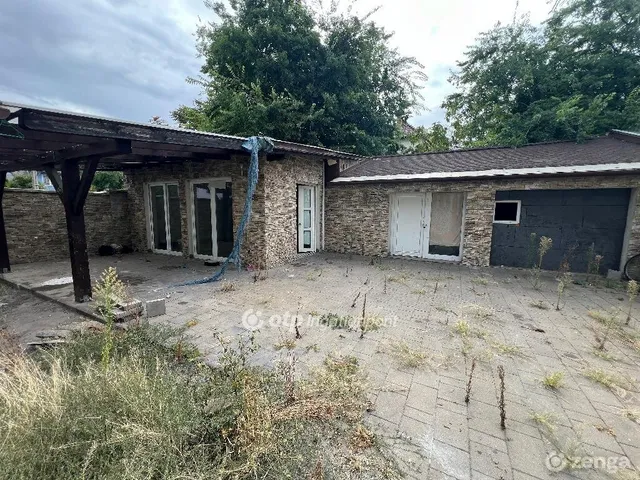 Eladó ház Budapest XIV. kerület, Alsórákos 308 nm