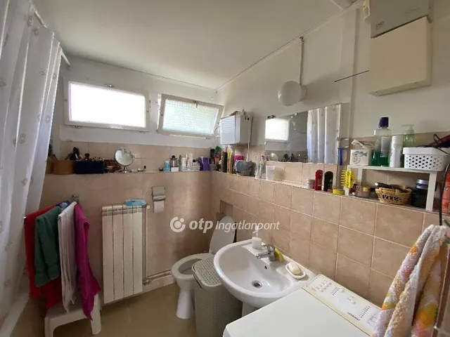 Eladó nyaraló Szentendre, Pismány 90 nm