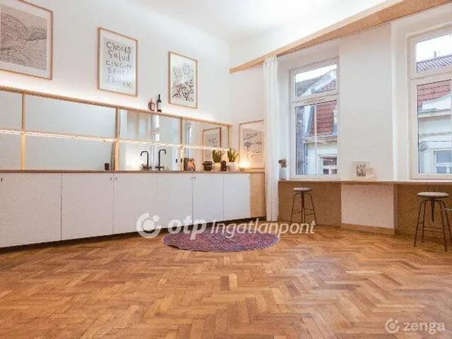 Eladó lakás Budapest VI. kerület 32 nm