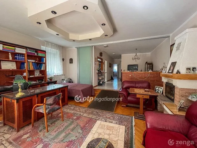 Eladó ház Budapest XVI. kerület, Árpádföld 179 nm
