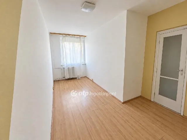 Eladó lakás Százhalombatta 61 nm