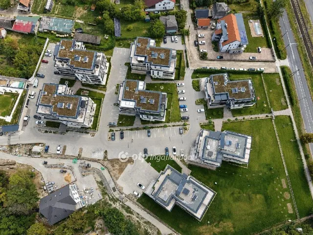 Eladó lakás Balatonkenese 76 nm