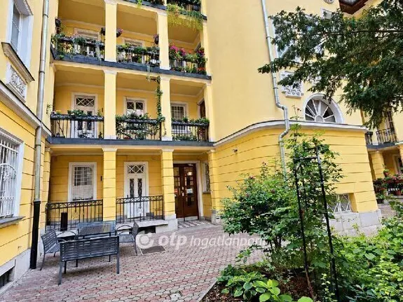 Eladó lakás Budapest VIII. kerület, Corvin negyed 40 nm