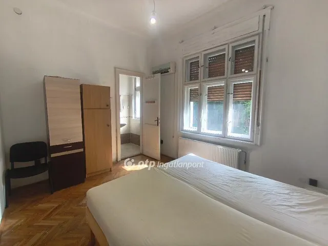 Eladó ház Budapest XIV. kerület, Herminamező 315 nm
