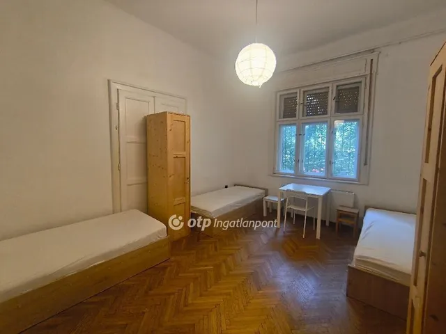 Eladó ház Budapest XIV. kerület, Herminamező 315 nm