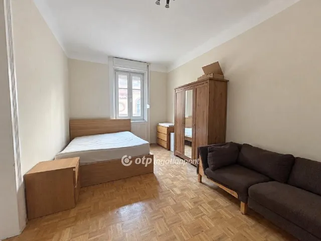 Eladó lakás Budapest VIII. kerület, Palotanegyed 95 nm