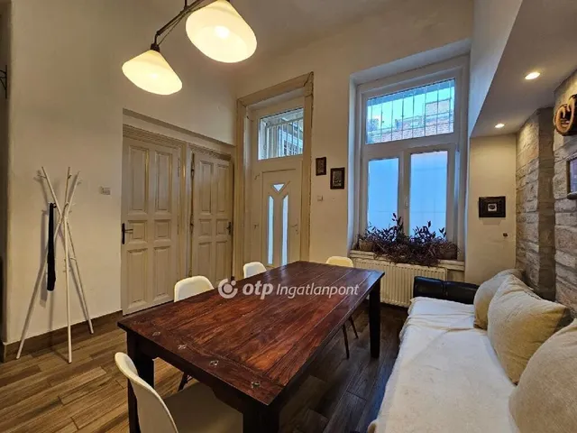 Eladó lakás Budapest VII. kerület 97 nm