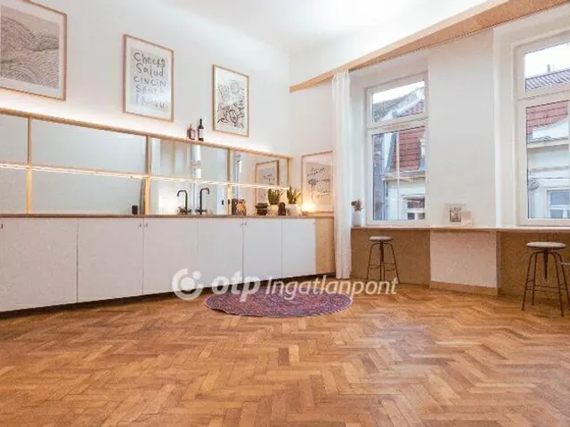 Eladó lakás Budapest VI. kerület 32 nm