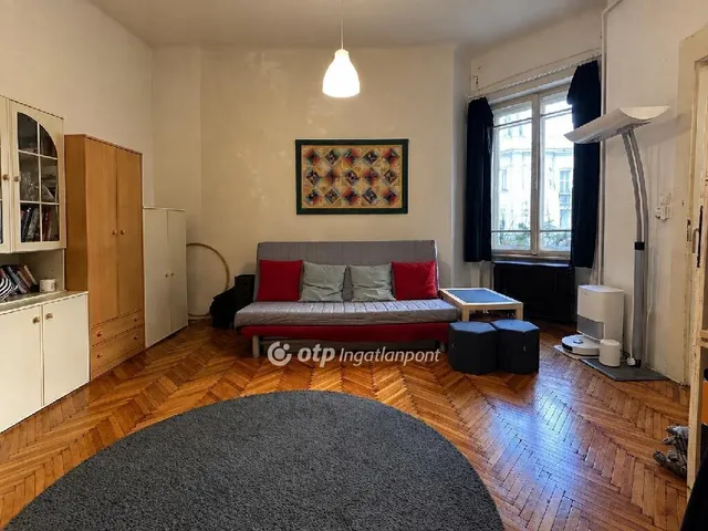 Eladó lakás Budapest VIII. kerület 70 nm