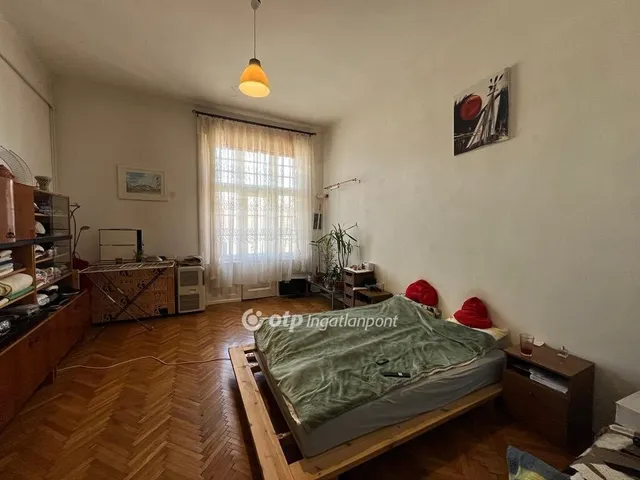 Eladó lakás Budapest VIII. kerület 56 nm