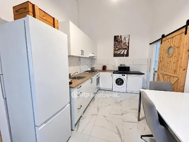Eladó lakás Budapest VIII. kerület 49 nm