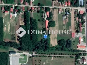Eladó telek Hernád, Fő utca 993 nm