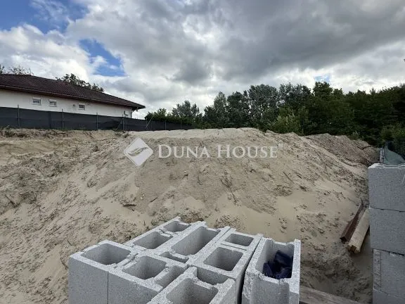 Eladó telek Szigetszentmiklós 617 nm