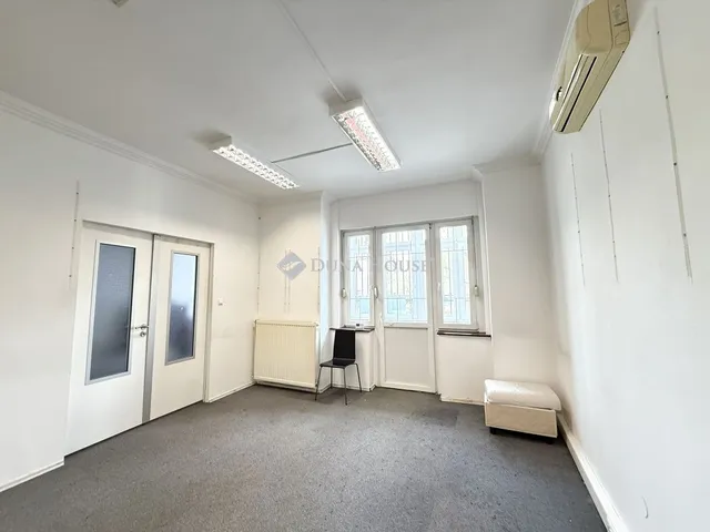 Eladó lakás Budapest VI. kerület 114 nm