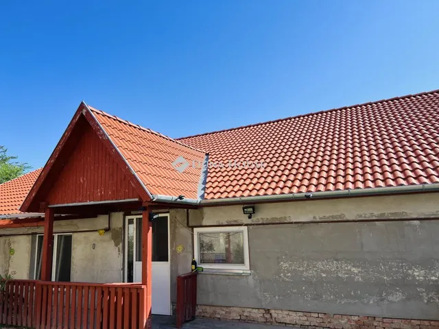 Eladó ház Földeák 93 nm