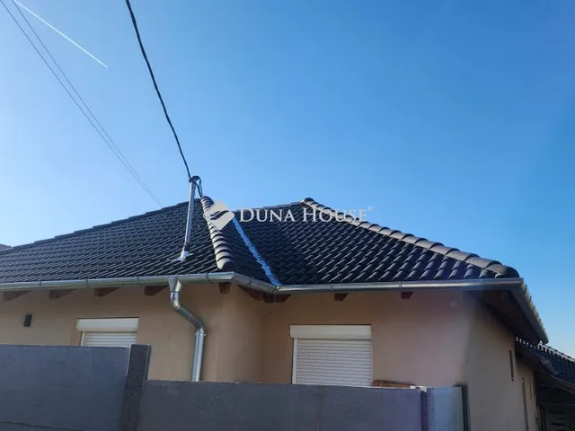 Eladó ház Tököl 77 nm