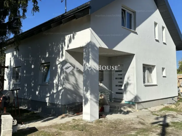 Eladó lakás Bicske 135 nm