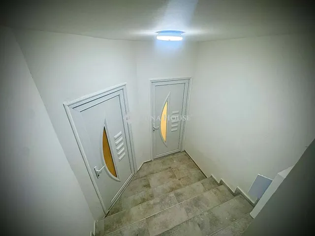 Eladó kereskedelmi és ipari ingatlan Budapest IX. kerület 41 nm