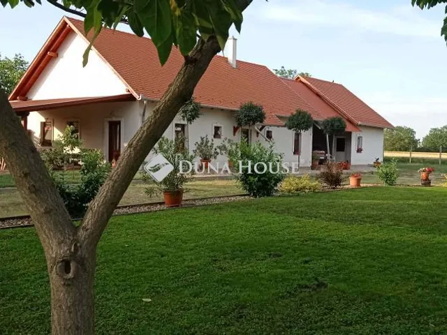 Eladó mezőgazdasági ingatlan Orosháza 170 nm