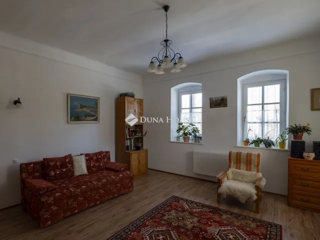 Eladó ház Etyek 313 nm