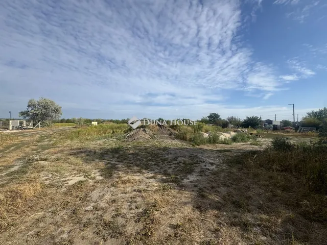 Eladó telek Szigetszentmiklós 357 nm