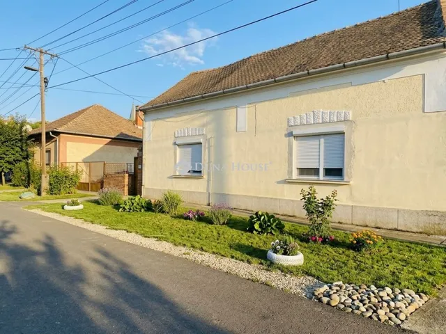 Eladó ház Székkutas 140 nm