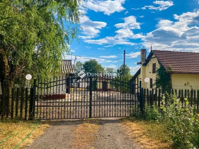 Eladó mezőgazdasági ingatlan Székkutas 150 nm