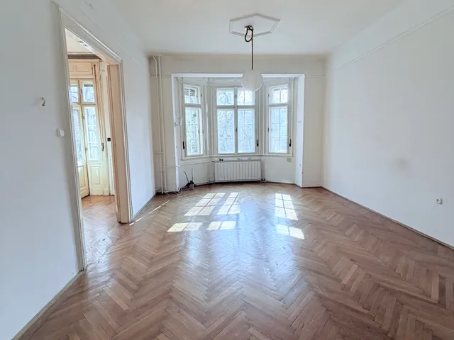 Eladó lakás Budapest VI. kerület, Diplomatanegyed, Benczur utca 83 nm