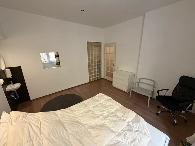 Eladó lakás Budapest XIII. kerület, Újlipótváros, Radnóti Miklós u.  92 nm