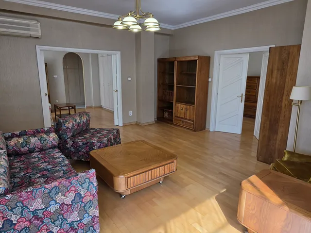 Eladó lakás Budapest XI. kerület 93 nm